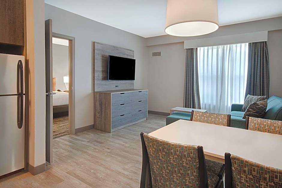 Homewood Suites by Hilton Lexington-Hamburg