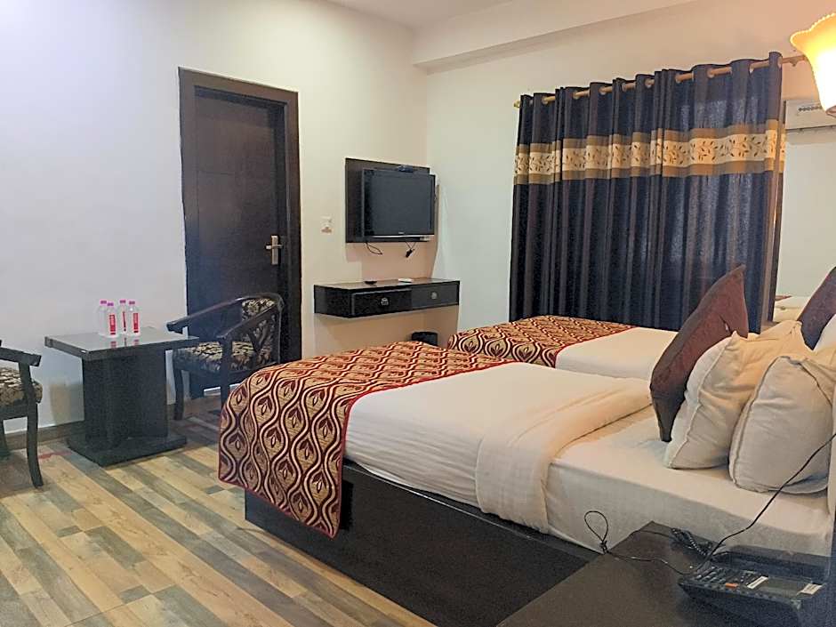 Hotel Samovar by Goyal Hoteliers