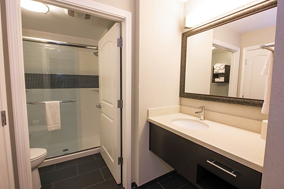 Staybridge Suites Albany Wolf Rd-Colonie Center, an IHG Hotel