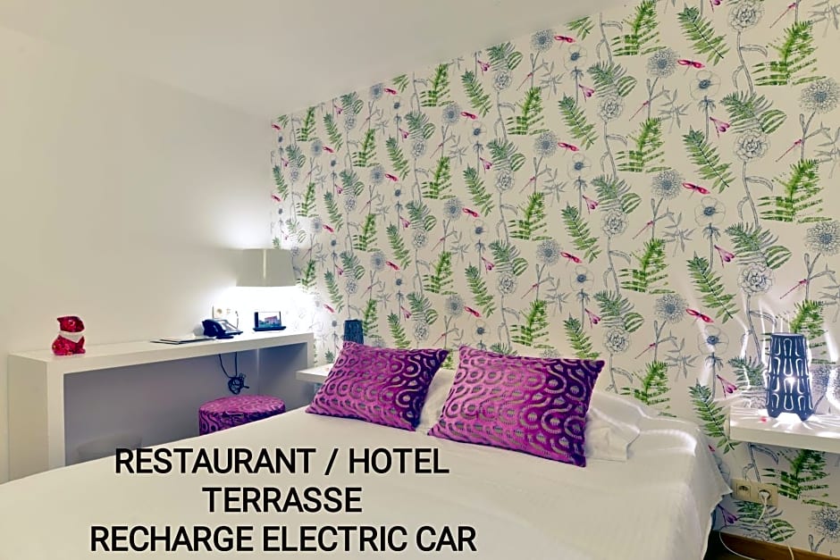 Durbuy Ô Restaurant Hotel Recharge Electric Car