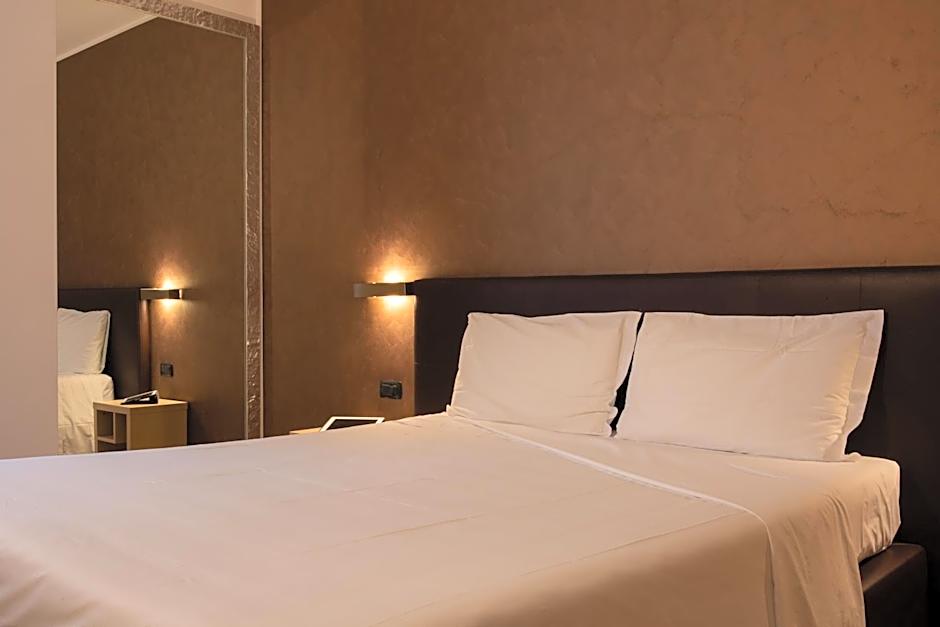 Euro Hotel Residence