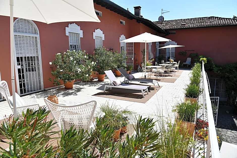 Villa House and Garden B&B