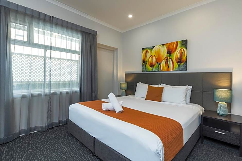 The Abbott - Boutique Hotel