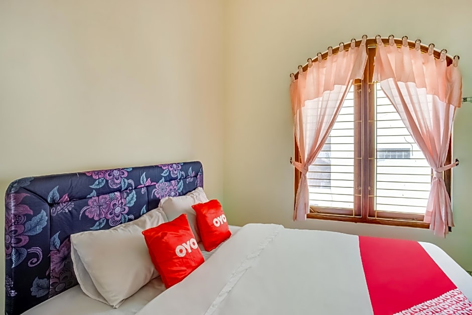 OYO 3144 Ndalem Amandari