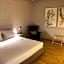 200 ROOMS & TERRACE