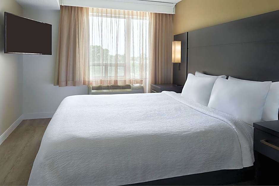 Residence Inn by Marriott London Downtown