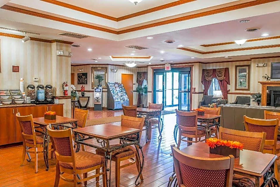 Quality Inn & Suites Ann Arbor Hwy 23