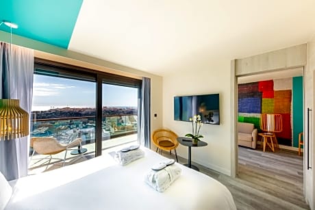 Riviera Junior Suite with Terrace and Sea View 