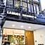 Lamurr Sukhumvit 41