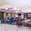 La Quinta Inn & Suites by Wyndham Springfield