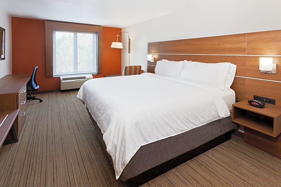 Holiday Inn Express Hotel & Suites Rome-East By IHG