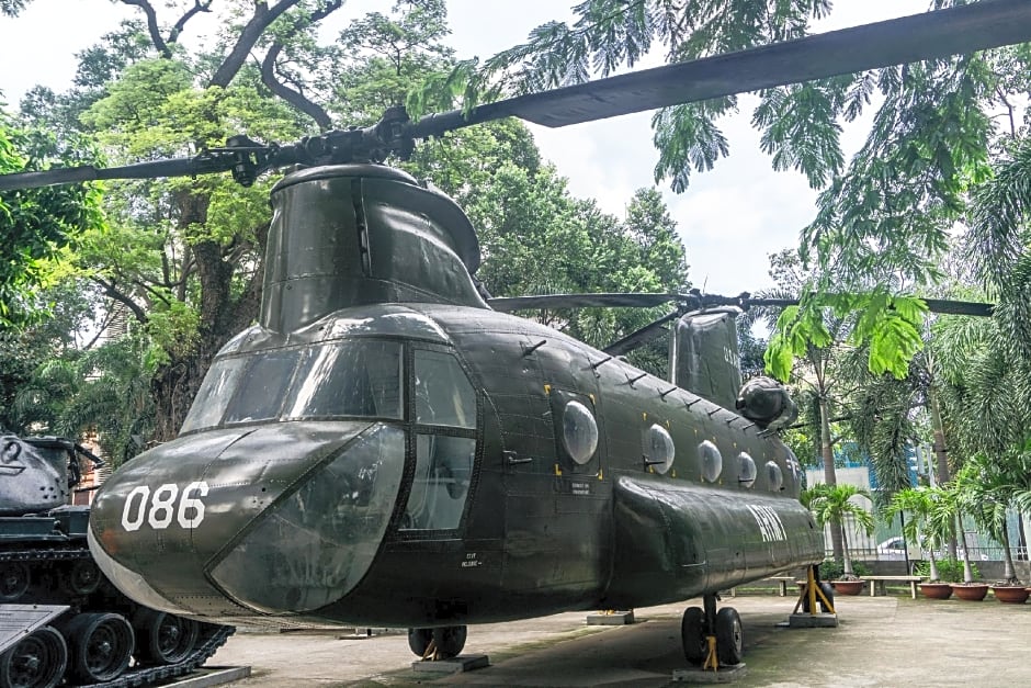 Leaf Signature Hotel - La Group