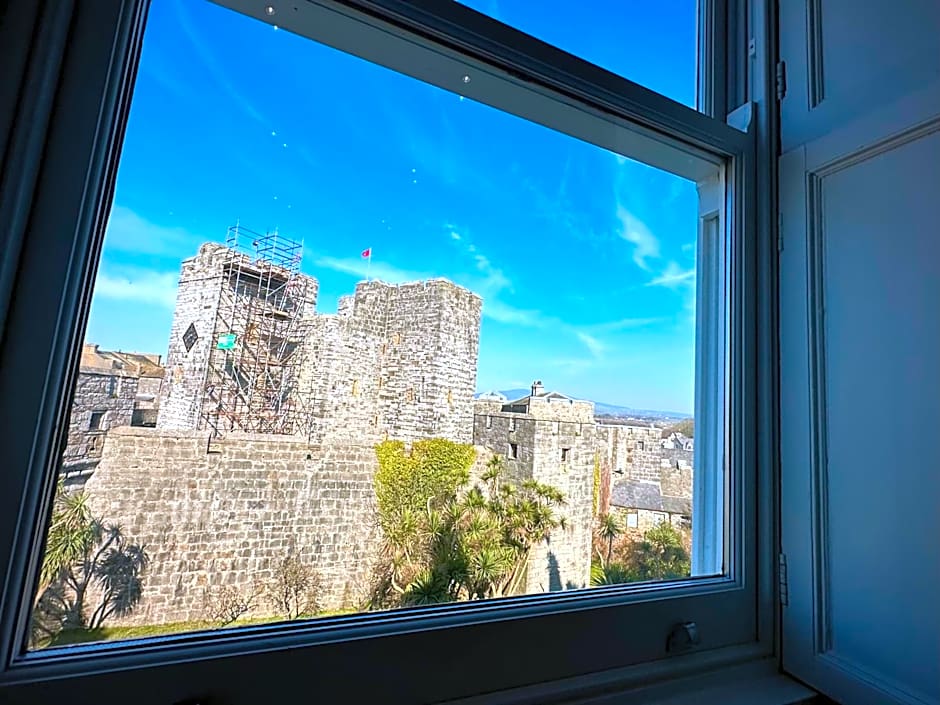 Halvard Apartments at Castletown