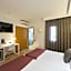 Catalonia Castellnou Hotel