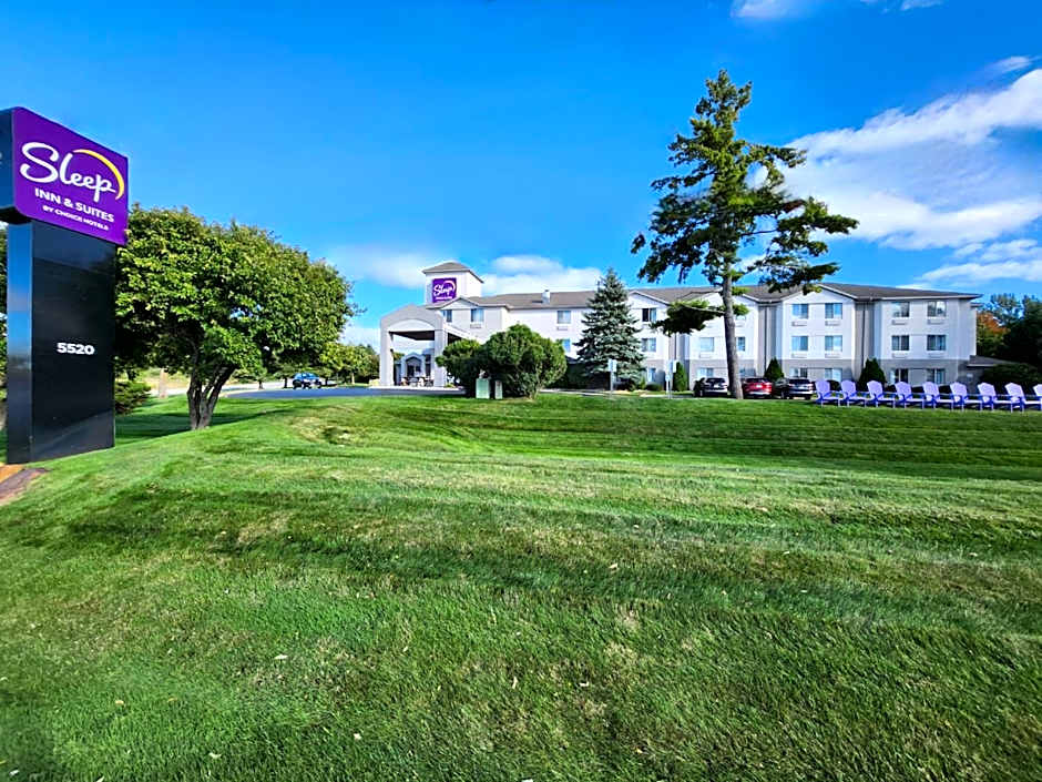 Sleep Inn & Suites Bay View Acme - Traverse City