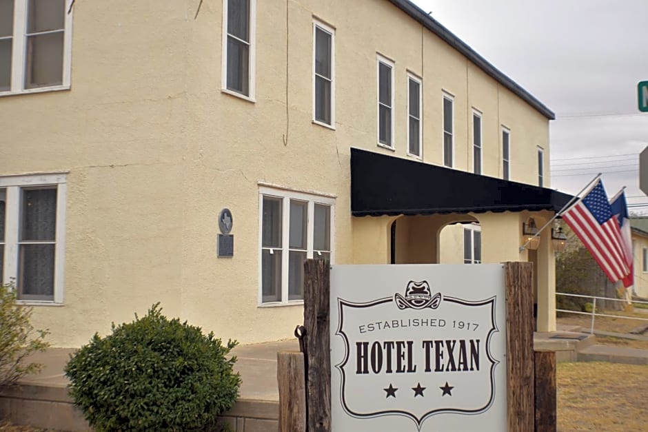 The Hotel Texan