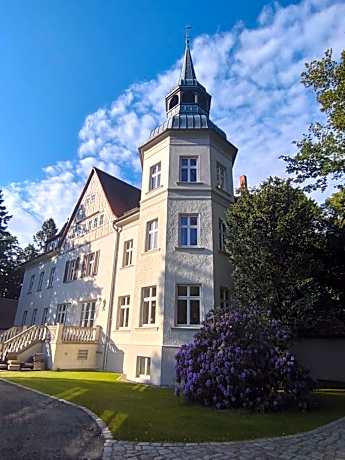 Hotel Schloss Sigrön