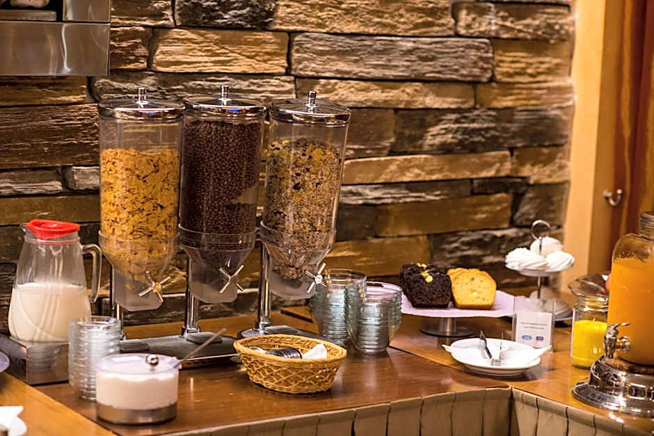 Anastazia Luxury Suites & Spa