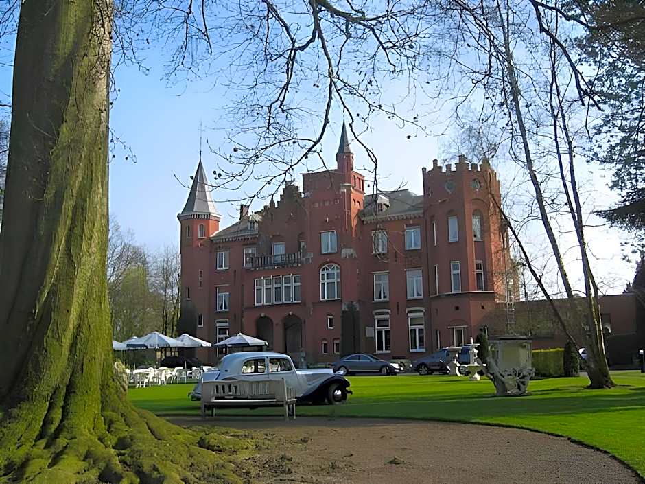 Hotel Lodewijk Van Male