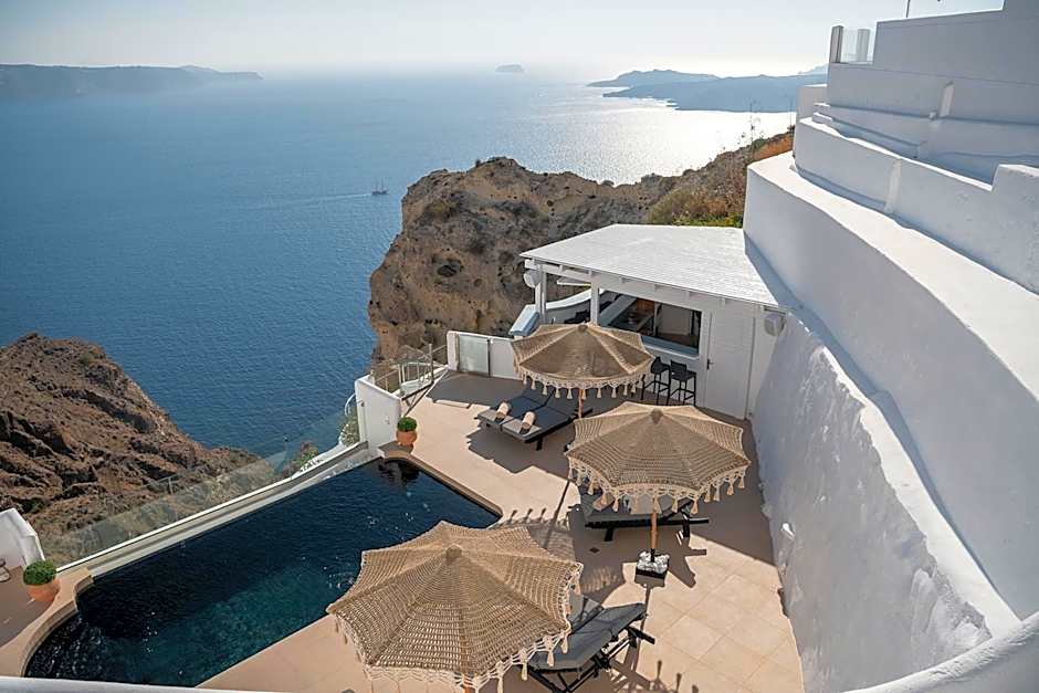 Apeiron Blue Santorini by Apeiron Hotels