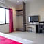 RedDoorz Plus near Ferry Terminal Batam Center