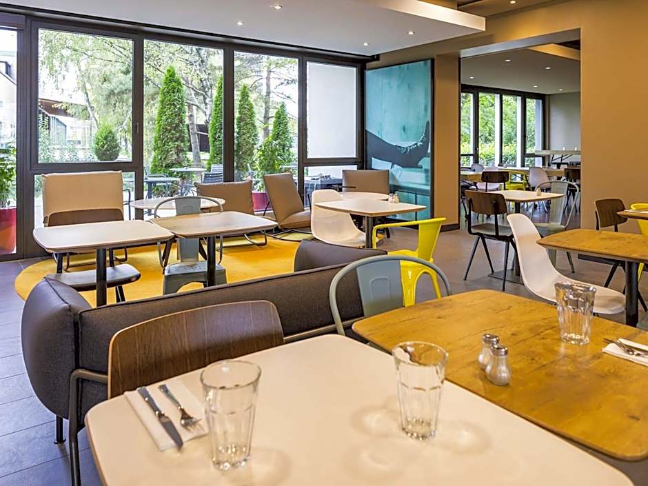 ibis Zurich Messe Airport