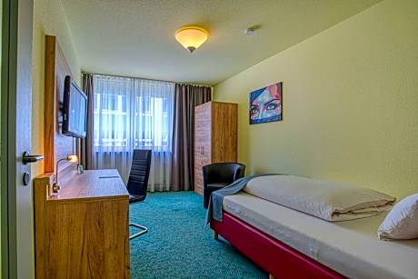 Comfort Single Room