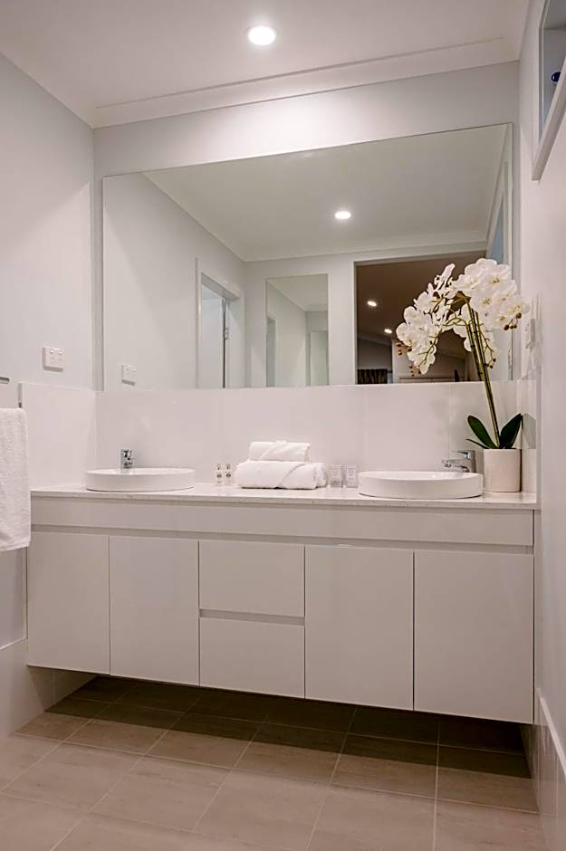 Leogate Estate Villas