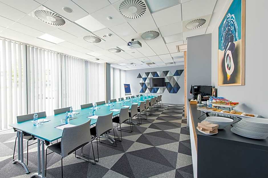 Holiday Inn Express Warsaw - Mokotow By IHG