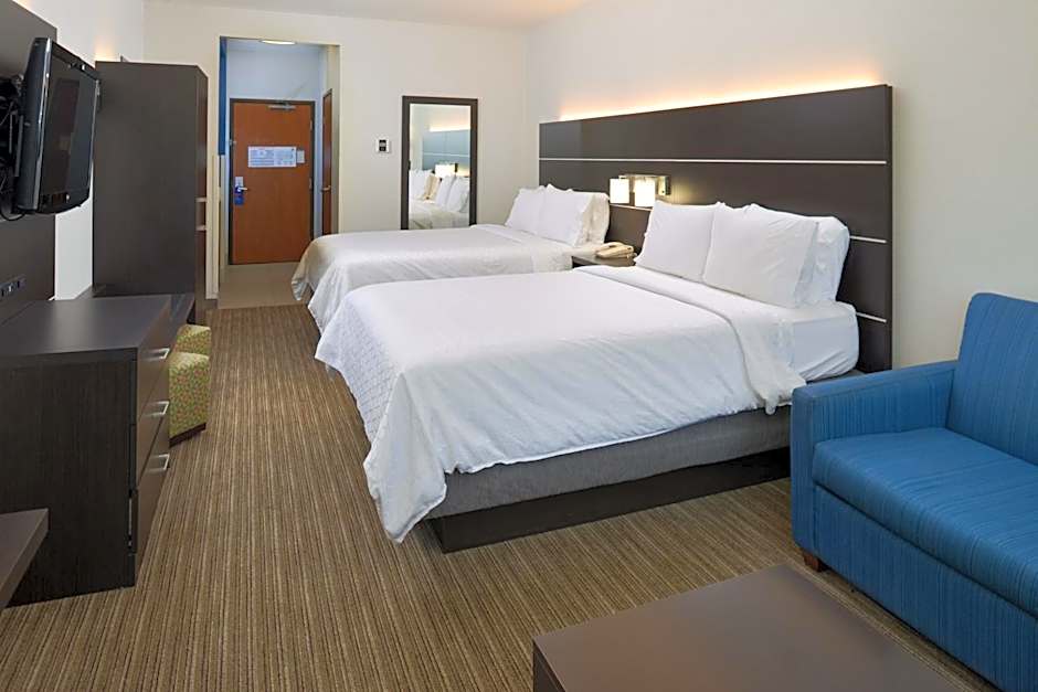 Holiday Inn Express Madera By IHG