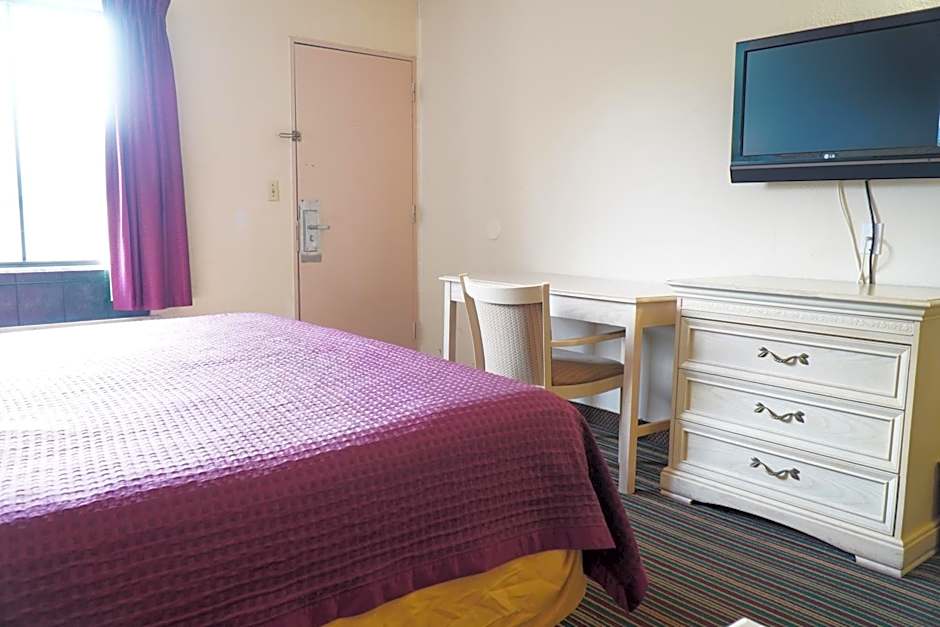 Quality Quarters Inn By OYO Richmond KY I-75