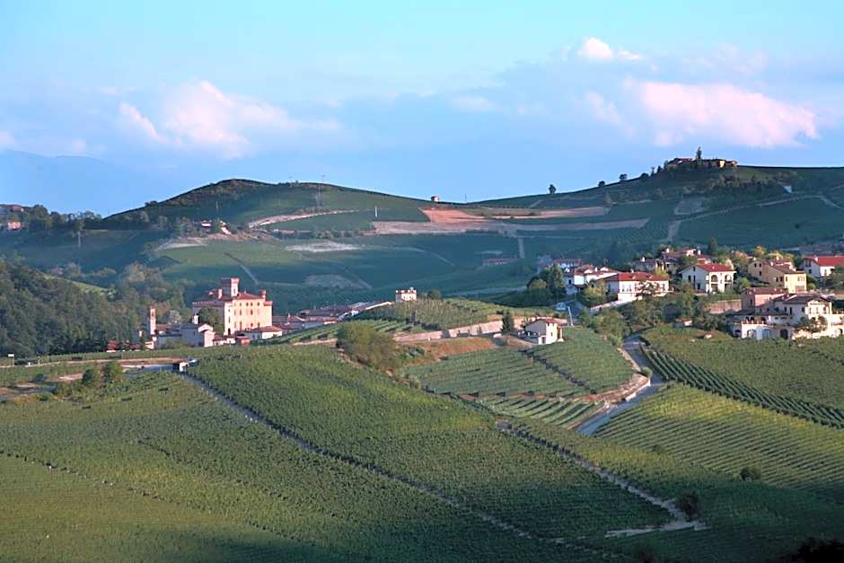 Hotel Barolo
