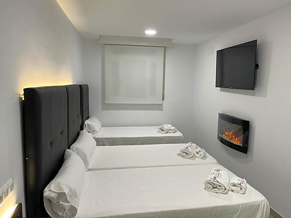 H Pelayo Noja Auto Check-In Rooms