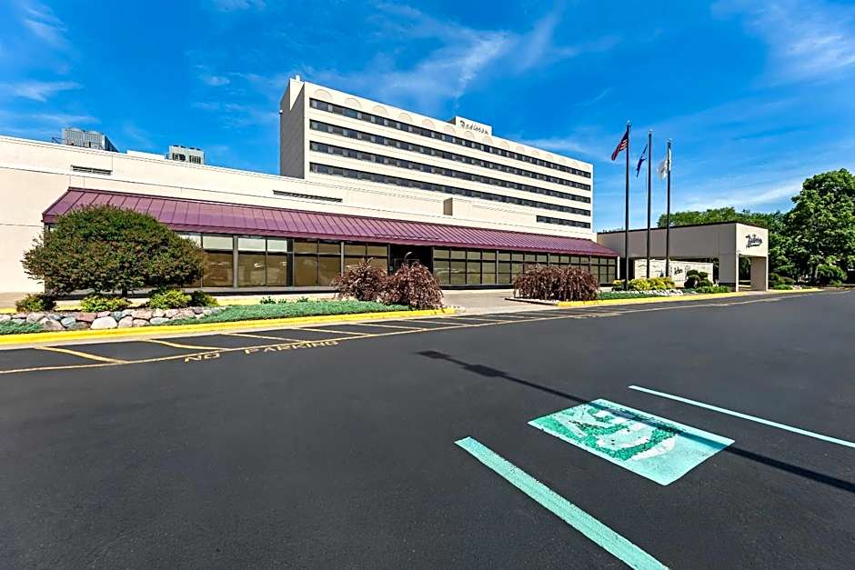 Radisson Hotel La Crosse