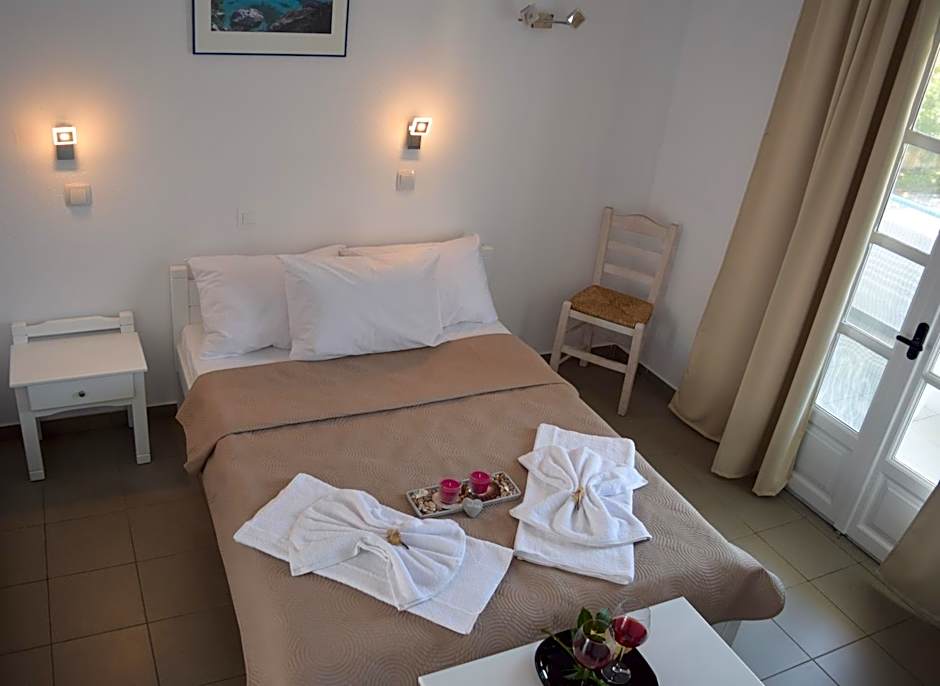 Astri Hotel