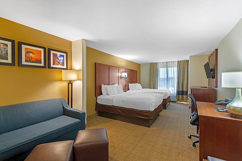 Comfort Suites Savannah Gateway I-95