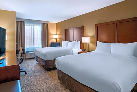 Standard Queen Room with Two Queen Beds - Non Smoking