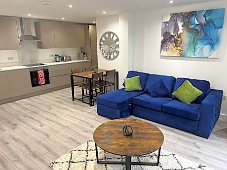 Modern 1 bedroom Apt. 02 Town Centre Camberley