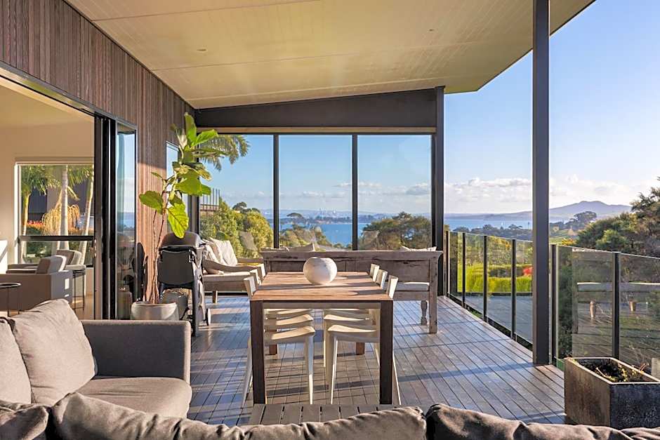 Cable Bay Views