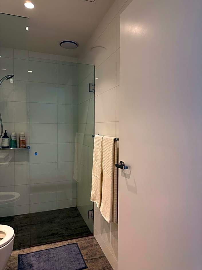 Skyview Retreat Whitehorse Tower