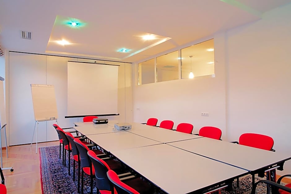 Hotel Gratkorn - "Bed & Breakfast"