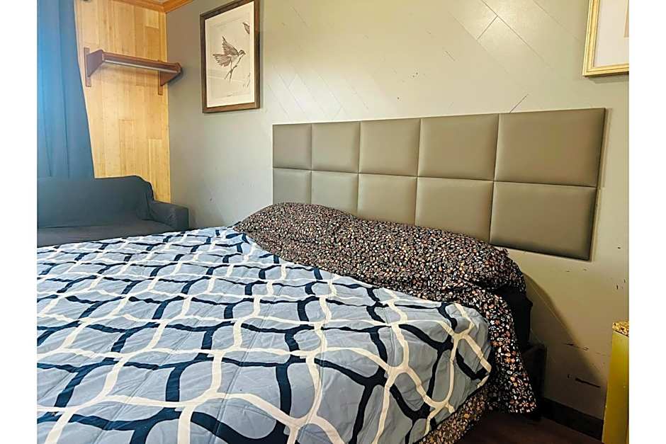 Wisconsin-Aire Motel By OYO Random Lake