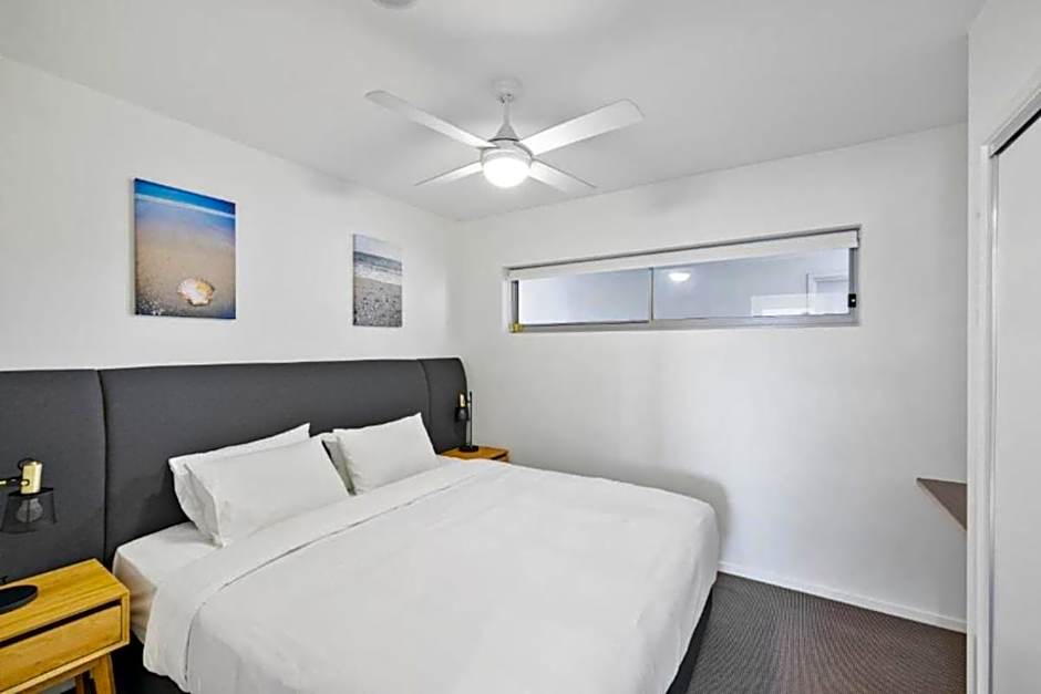 Waterline at Oceanside