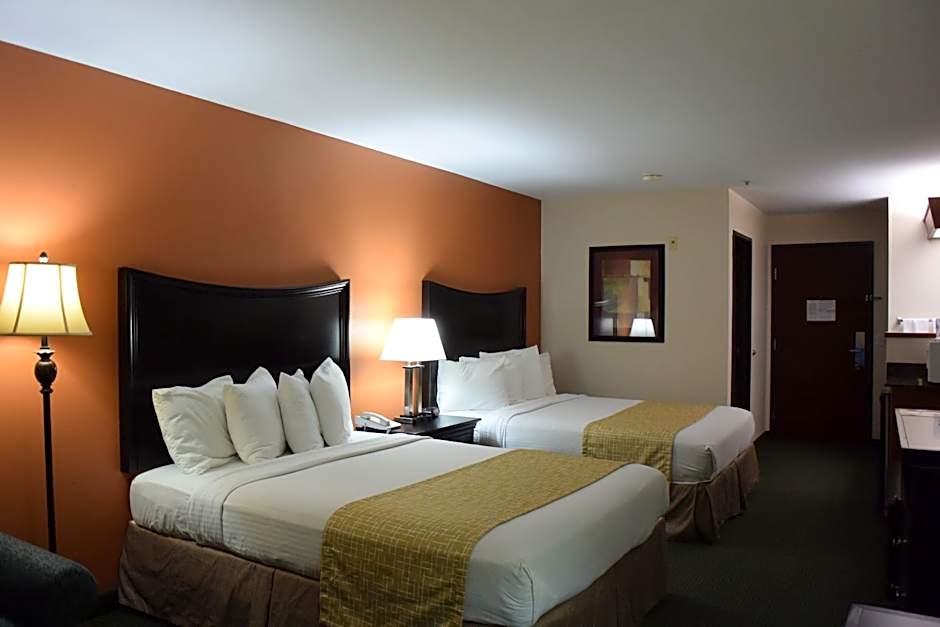 Travelodge Suites by Wyndham Newberg 