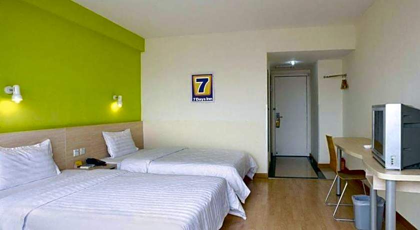 7 Days Inn Nanchang Jiefang West Road Xinjia'an Metro Station