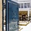 APULIA BLUE APARTEMENTS & B&B