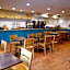 Country Inn & Suites by Radisson, Ames, IA