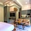 Loy Chalet