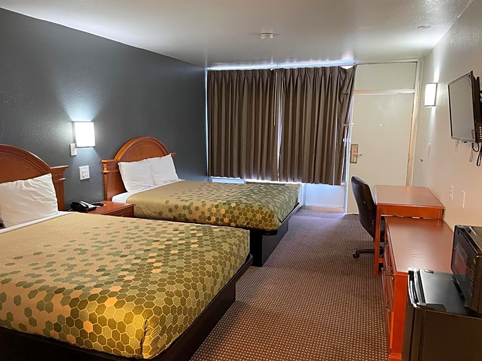 Budget Inn