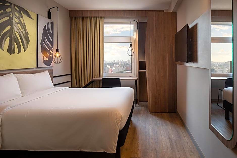 ibis Santa Cruz de la Sierra